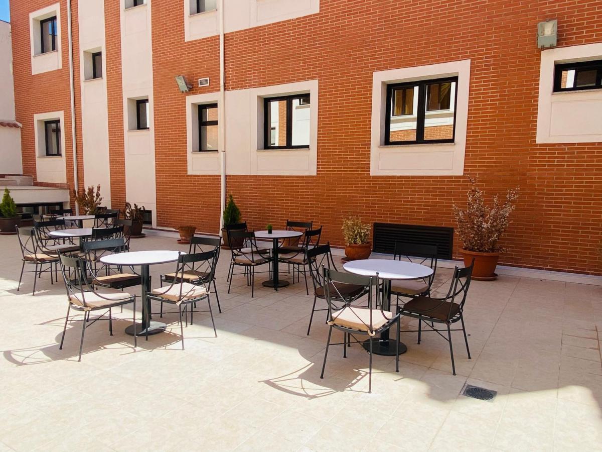 Hotel Equo Аранхуэс Экстерьер фото