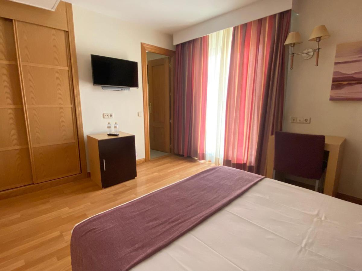 Hotel Equo Аранхуэс Экстерьер фото