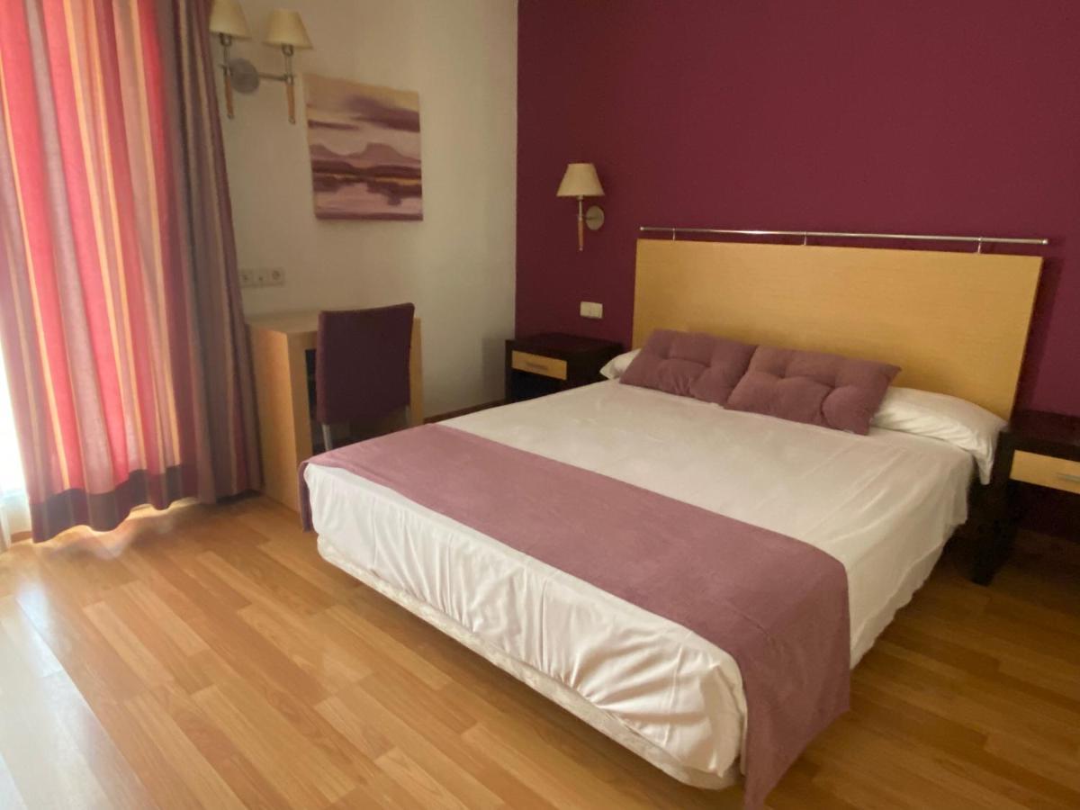 Hotel Equo Аранхуэс Экстерьер фото